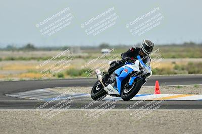 media/Apr-18-2025-TrackDaz (Fri) [[45f5874c44]]/C Group/Session 1 (Turn 7)/